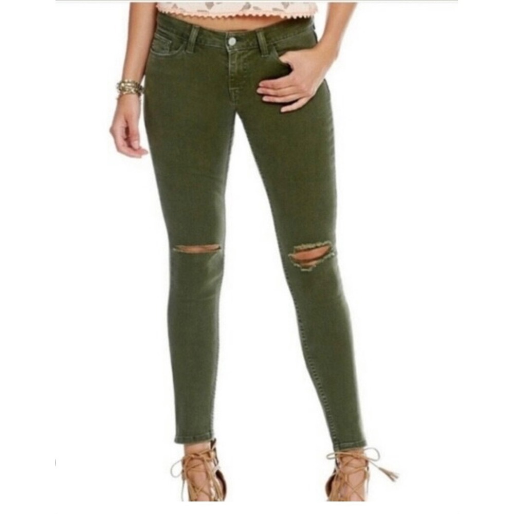 Levi's Jeans Size 31 Women's 535 Super Skinny Olive Green Distressed Denim‎ 💚💚